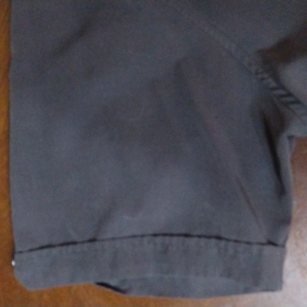 Cubavera Guayabera XL Cuban shirt 85%Rayon 15% polyester missing 1 button - Picture 7 of 8